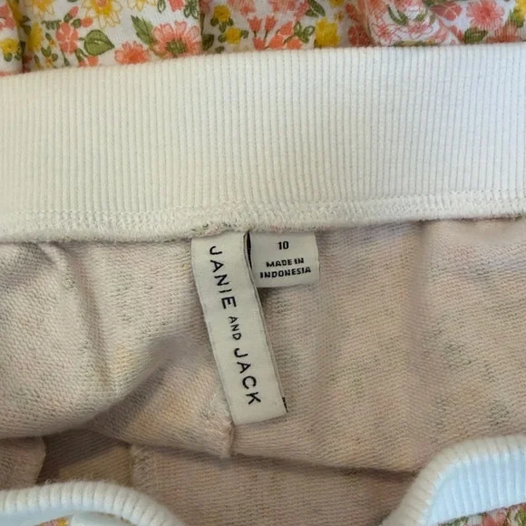 Janie and Jack Shorts - Picture 3 of 4